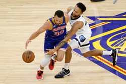 Liga NBA. Strzeleckie popisy Curry'ego i Walkera