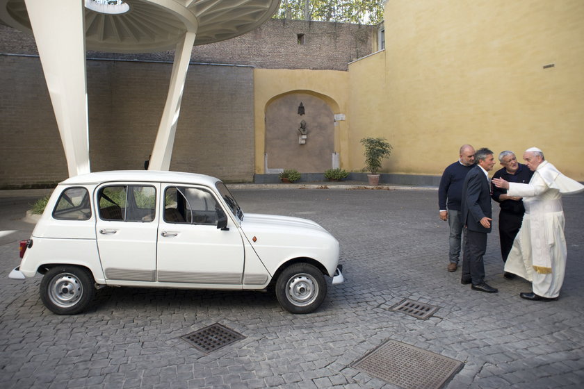 Złóż życzenia papieżowi. Franciszek kończy 80 lat