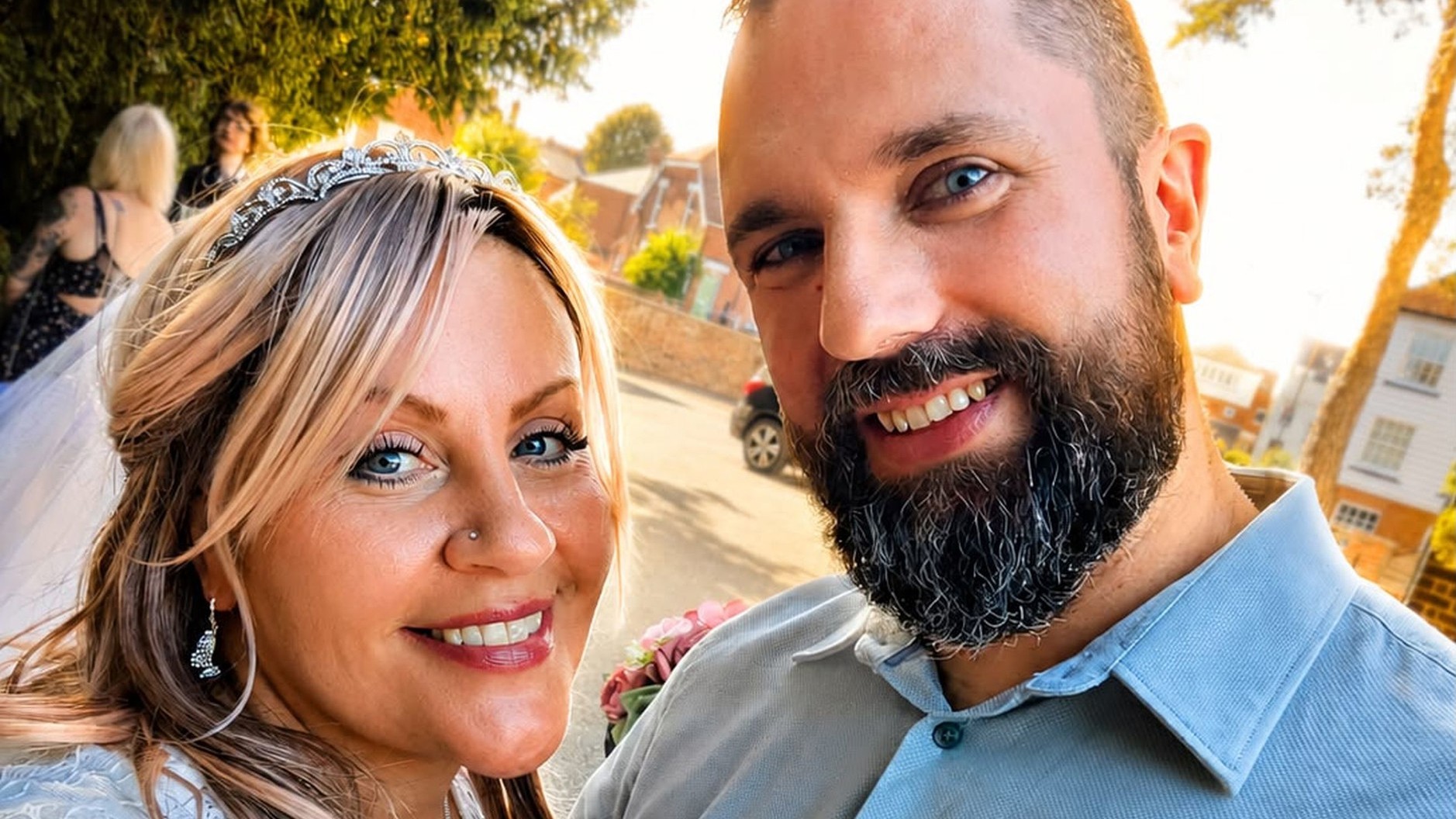 Michelle Russell a jej manžel Brad na svadbe ušetrili. 