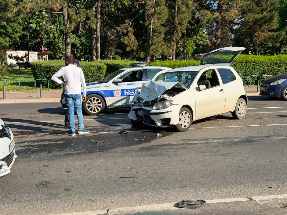 Saobraćajna nesreća kod Pravnog fakulteta