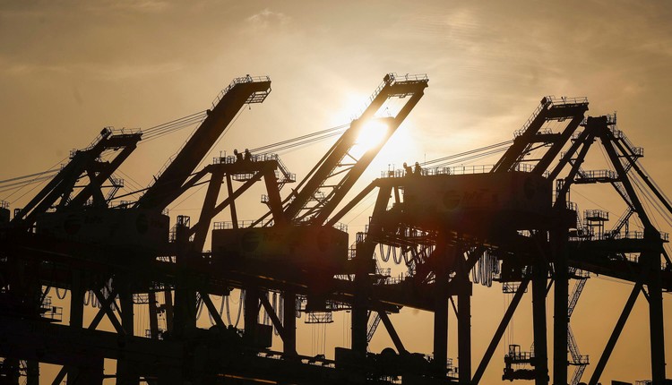 Ekspert zwiastuje światowy kryzys. Wytrzymamy najdłużej trzy tygodnie"