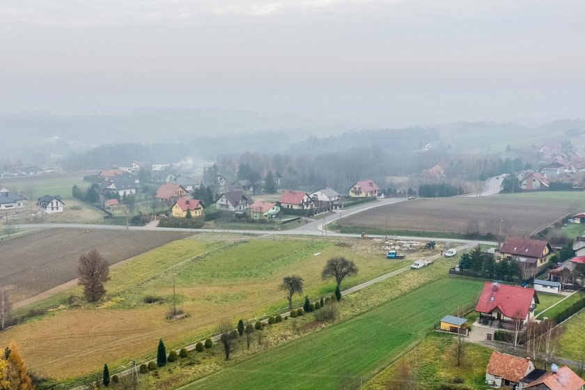 Wybudują wysokie bloki w sielskiej wsi? Mieszkańcy protestują!