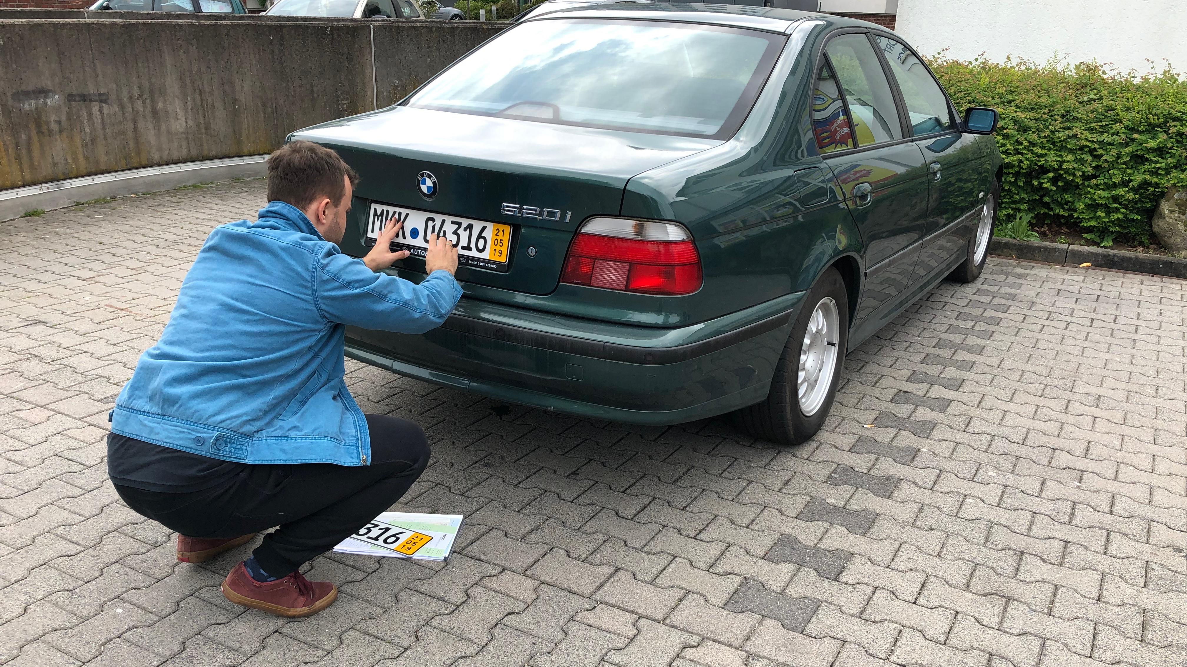 Sprowadzamy Auto Z Niemiec: Gdzie Szukać, Jakie Są Ceny, Jak Zarejestrować