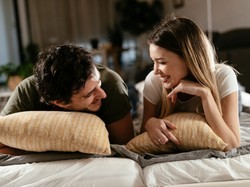 Kotek tak, ale myszka nie! Zbadano najpopularniejsze i najbardziej (nie)lubiane czułe zwroty w Polsce i na świecie