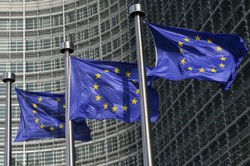 Parlament Europejski oszczędza. Polscy eurodeputowani wietrzą spisek