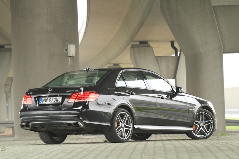 Mercedes E 63 AMG S 4Matic