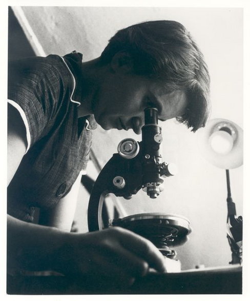 Rosalind Franklin. Fot. MRC Laboratory of Molecular Biology
