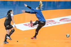 Klej... przeszkodą w rozwoju piłki ręcznej w Polsce