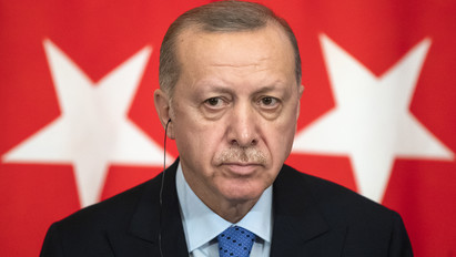Erdogan lenácizta a görög határrendészeket