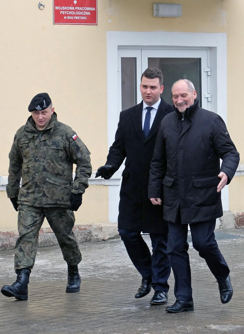 Antoni Macierewicz i Bartłomiej Misiewicz