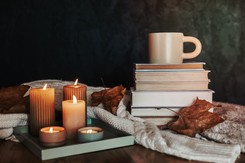 Czego twój znak zodiaku potrzebuje jesienią? Miłości, sprzątania, a może tańca…