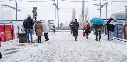 Śnieg w Poznaniu. Pługi wyjechały na ulice