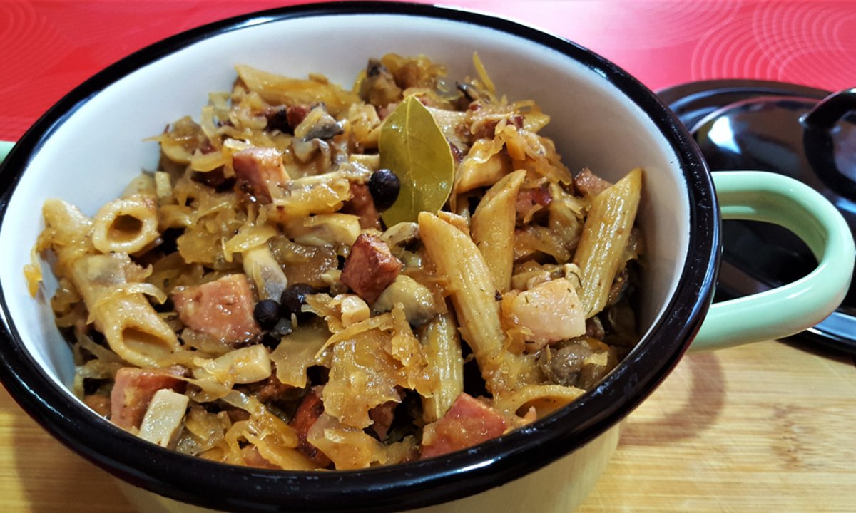 Ten obiad za grosze był hitem PRL-u. Garnek zrobisz w 20 minut