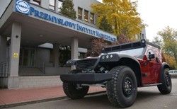 Nowy polski samochód terenowy dla wojska. Funter z PIMOT-u już jeździ [ZDJĘCIA i WIDEO]