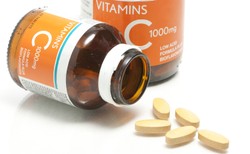 Witamina C pokona raka? Obiecujące wyniki badań