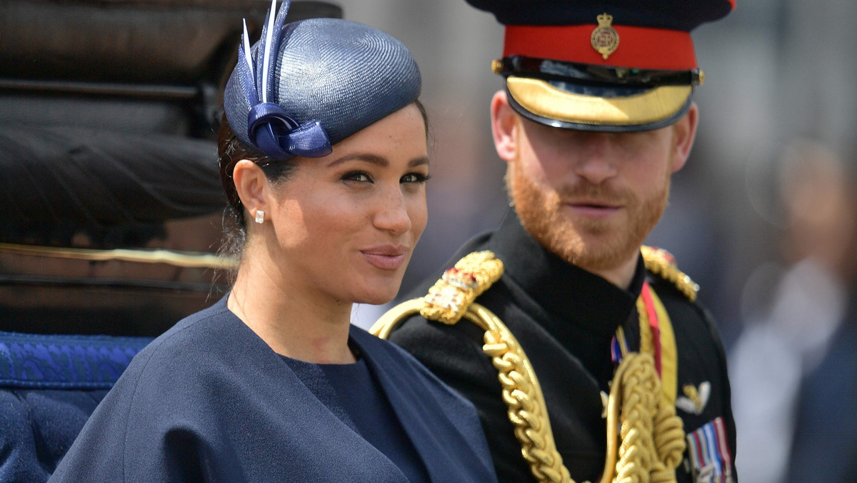 Książę Harry i jego żona Meghan nie będą dłużej prowadzili fundacji charytatywnej z księciem Williamem i Kate. Książęta Sussex postanowili założyć własną organizację - ogłosił Pałac Kensington. Jak podaje CNN, decyzję zgodnie podjęła cała czwórka. Dlaczego doszło do podziału?