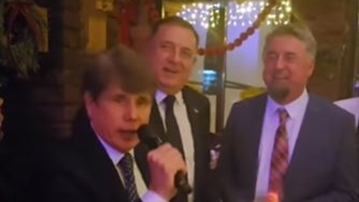 Rod Blagojević peva "Tamo daleko"