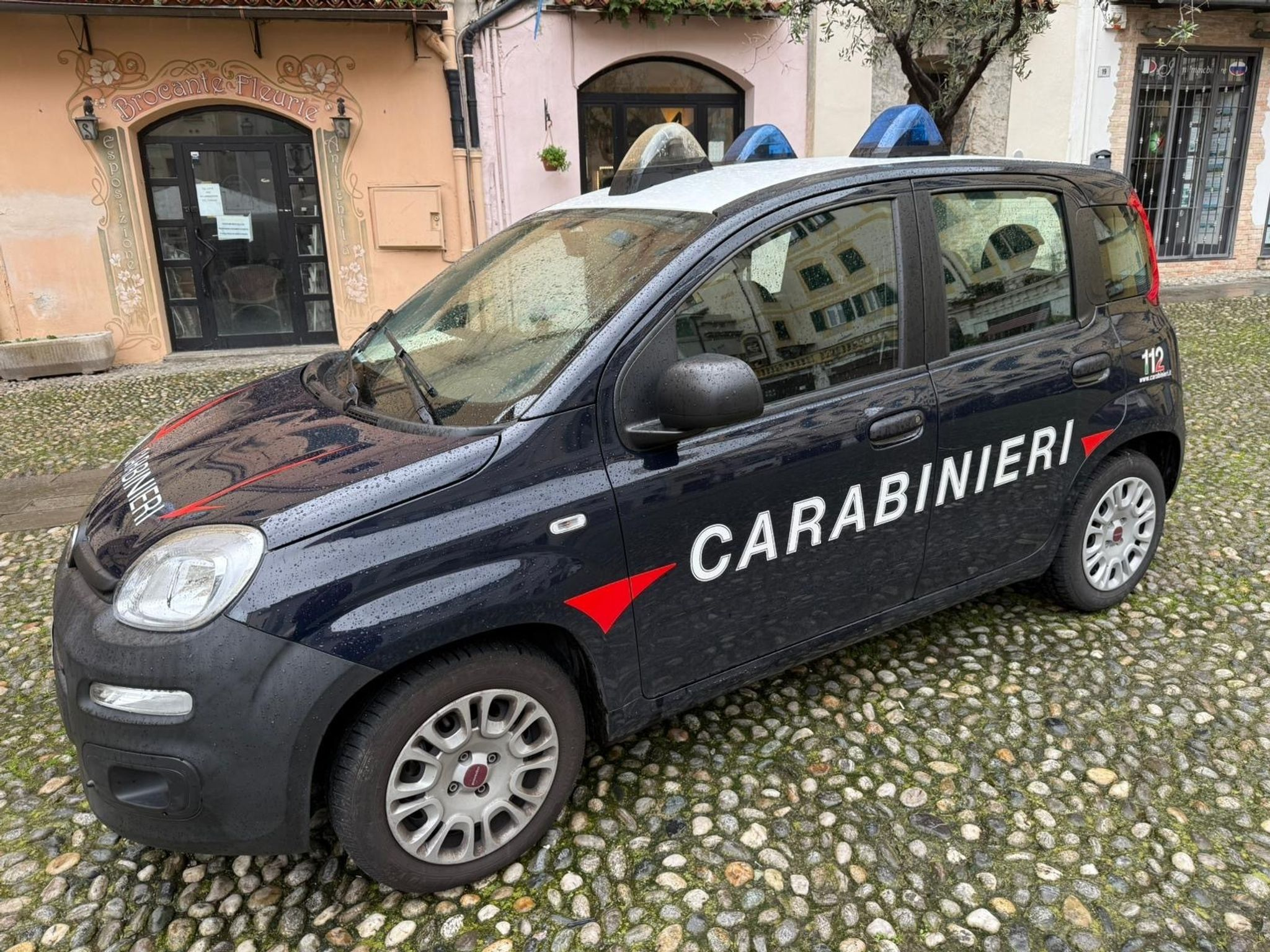 Italien: 2 verwahrloste Jungen aus Deutschland entdeckt