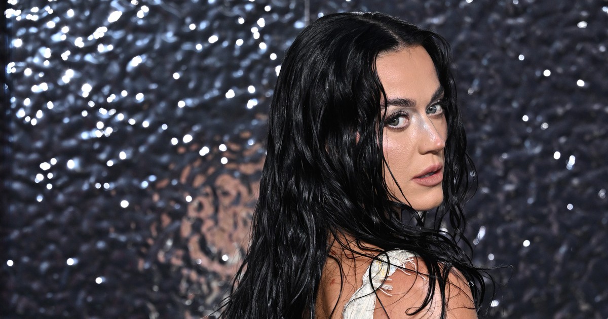 Katy Perry tényleg elhagyta a Földet! Az űrbe repítették a bombázó világsztárt