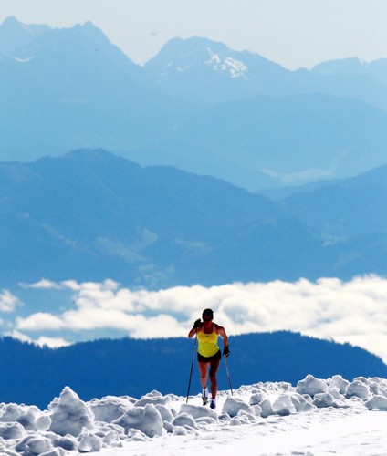 Biegaczka narciarska Justyna Kowalczyk na lodowcu Dachstein w Ramsau, gdzie rozpoczęła przygotowania do nadchodzącego sezonu