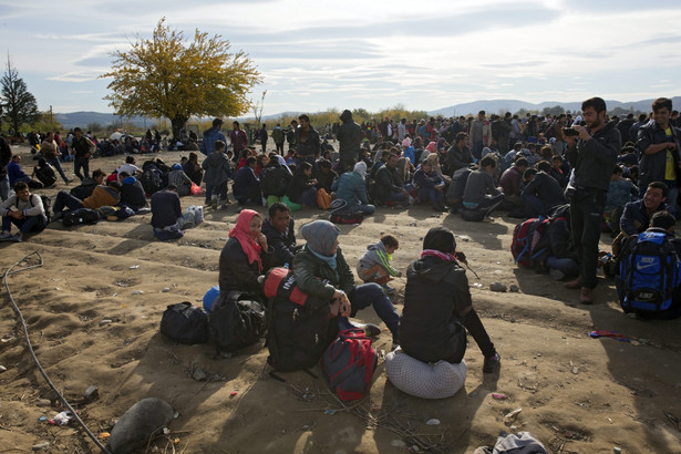 Węgrzy najbardziej otwarci na przyjmowanie uchodźców, Słowacy najmniej. A Polacy?
