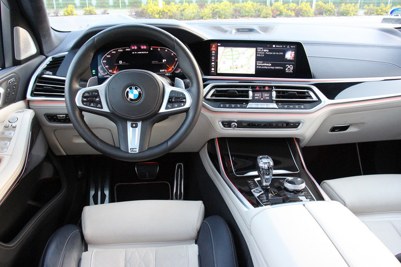 BMW X7 M50d