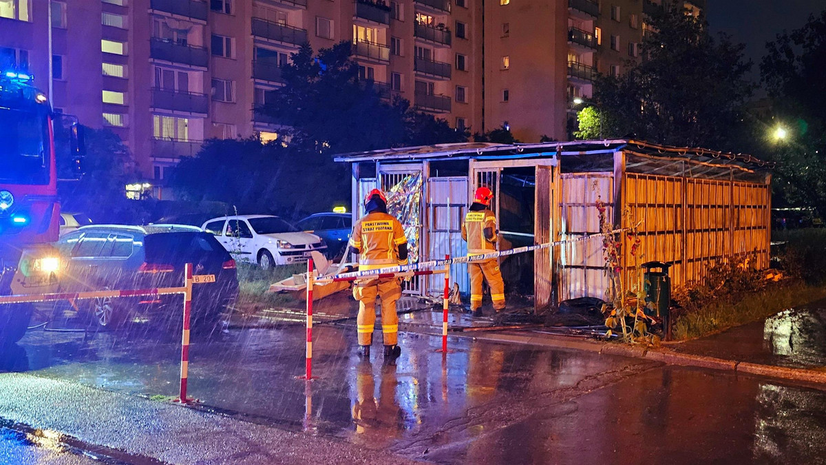 Płonęła jak pochodnia. W środku makabra. Tragedia na Bielanach