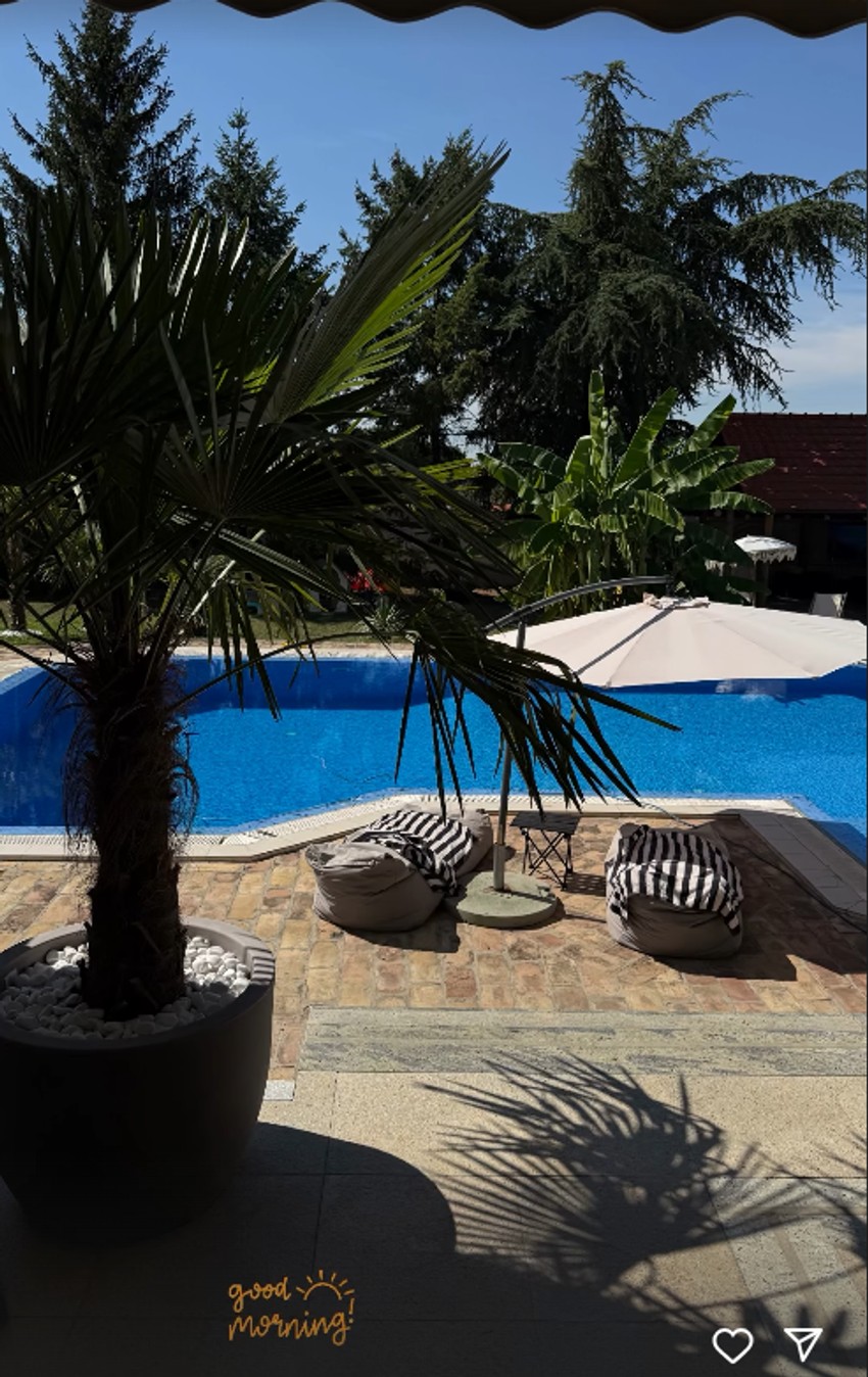 Goca Božinovska, kuća u Surčinu