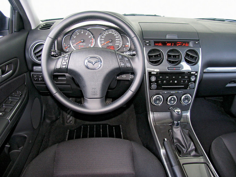 Mazda 6 (2002-07) - cena od 11 000 zł