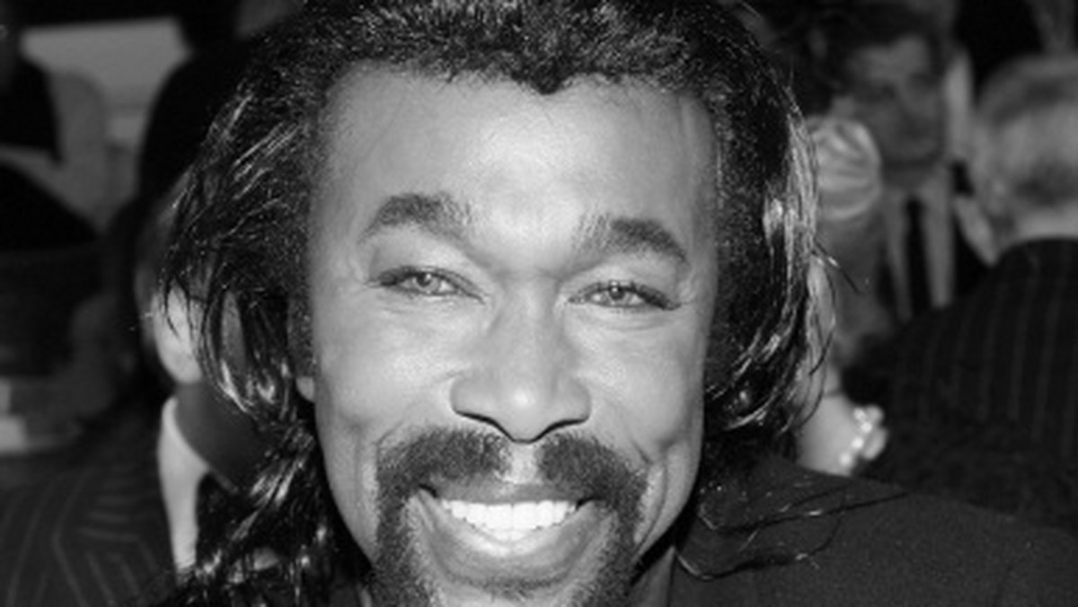 Nick Ashford, który razem ze swoją żoną Valerie Simpson napisał takie przeboje wytwórni Motown jak "Ain’t No Mountain High Enough" Marvina Gaye czy "Ain’t Nothing Like the Real Thing," zmarł w poniedziałek w nowojorskim szpitalu. Miał 69 lat.