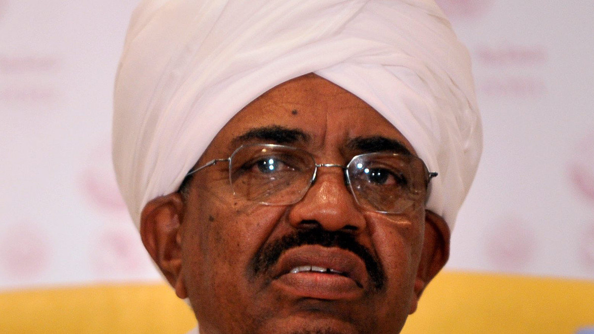 W 2011 roku w Sudanie odbędzie się referendum, w wyniku którego południowa część kraju będzie mogła ogłosić niepodległość. Przez pół wieku toczyła się tam krwawa wojna domowa, którą w ostatnich latach przykryła tragedia Darfuru. Jak przestrzegają już teraz politycy i eksperci Chartum raczej nie zgodzi się na niepodległość bogatego w ropę południa.