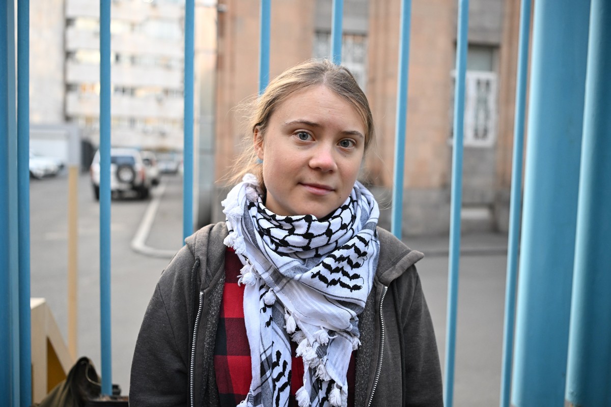 Greta Thunberg bita w izraelskim więzieniu. Ma ograniczony dostęp do żywności i wody