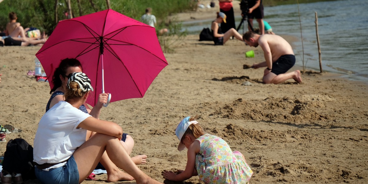 Za pomocą bonu będzie można płacić za usługi hotelarskie i imprezy turystyczne w Polsce. Bon jest ważny do 31 marca 2022 r. i nie podlega wymianie na gotówkę ani inne środki płatnicze.