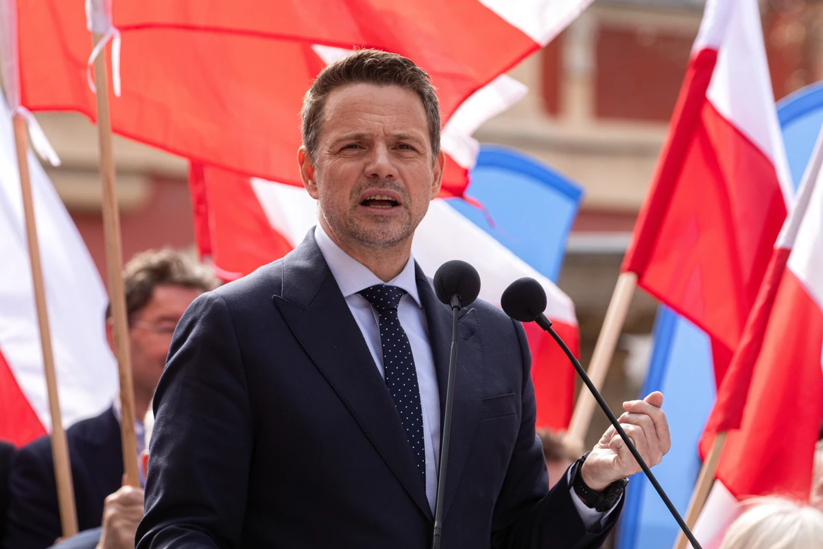 "Smerf Gospodarz ma problem". Ekspert ocenia kampanię kandydata KO