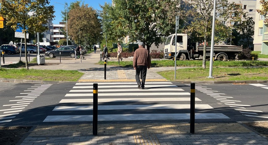 Gądów i nowe przejscie dla pieszych