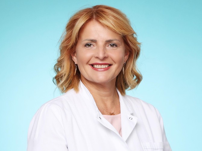 Dr Biljana Živaljević