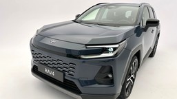 widziałem nową toyotę rav4 na żywo. szczerze? już wiem, dlaczego polacy kupują ją w ciemno