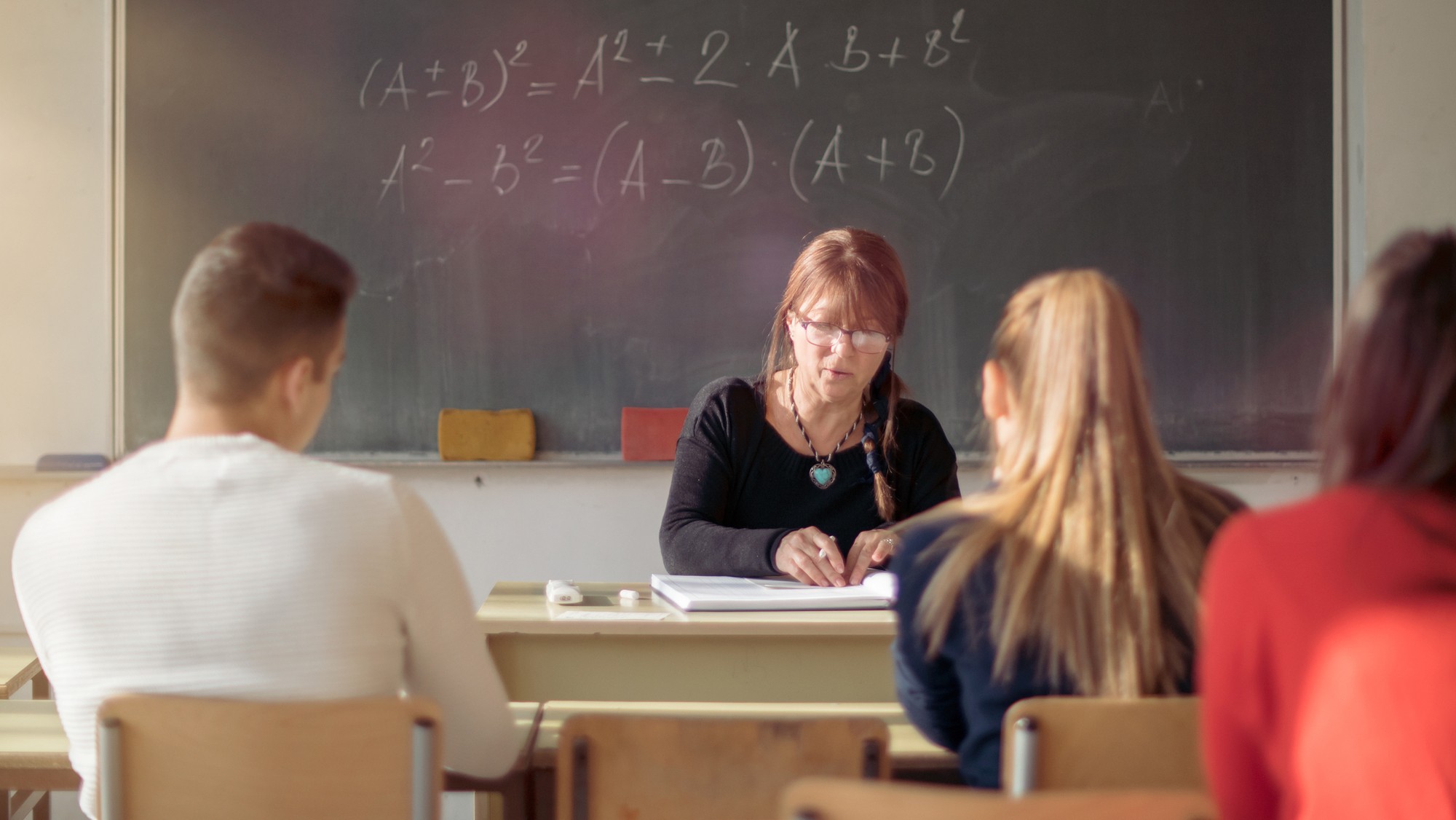 PISA (Programme for International Student Assessment) je rozsiahly medzinárodný výskum pod záštitou OECD, ktorý skúma systém vzdelávania v jednotlivých krajinách. Zameriava sa na zisťovanie úrovne gramotnosti v oblasti čítania, matematiky a prírodných vied 15-ročných žiakov a na základe týchto údajov hodnotí a porovnáva vzdelávacie systémy krajín. Slovensko rok za rokom v testovaní matematickej gramotnosti rok čo rok klesá