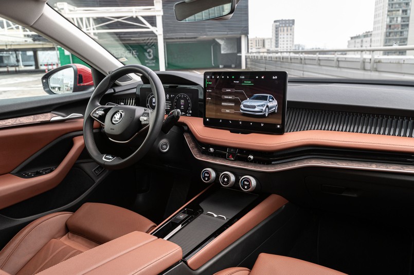 Skoda Superb Liftback 2.0 TDI