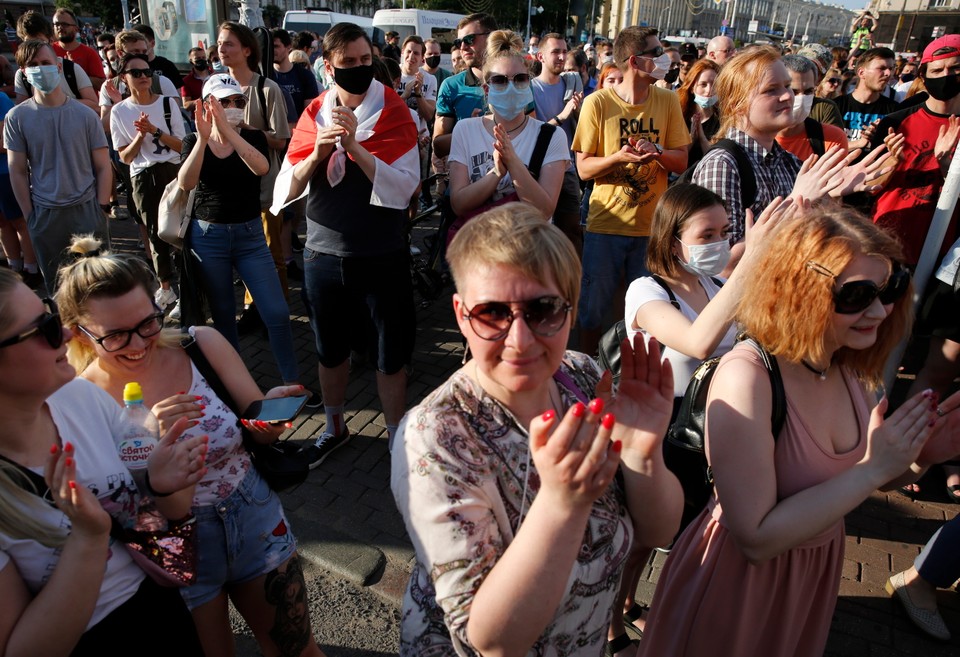 Białoruś. Protesty zorganizowane przez opozycję stłumione przez policję