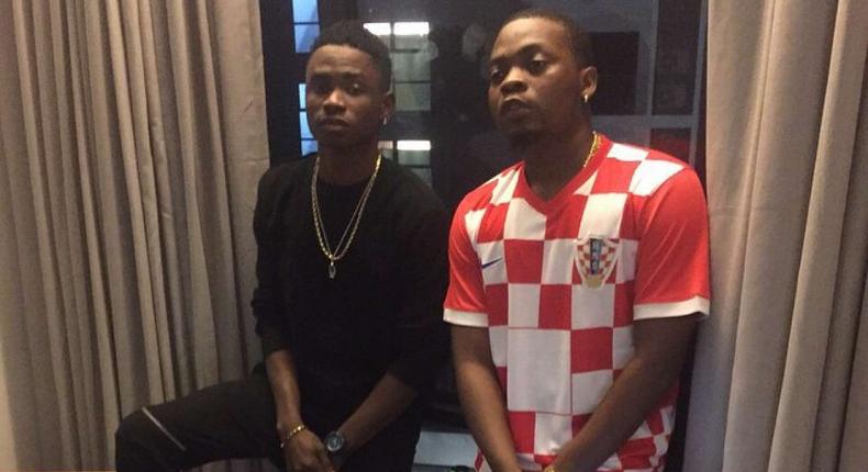 Olamide and Lil Kesh get dragged on Twitter over the content of their latest collabo 'Logo Benz' [Gidi Base]