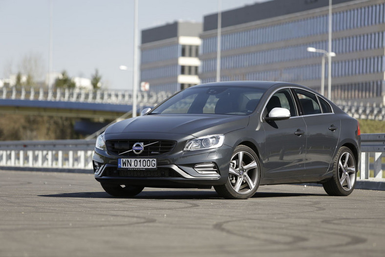 Volvo S60 T6 - Szybkie, ale nie sportowe