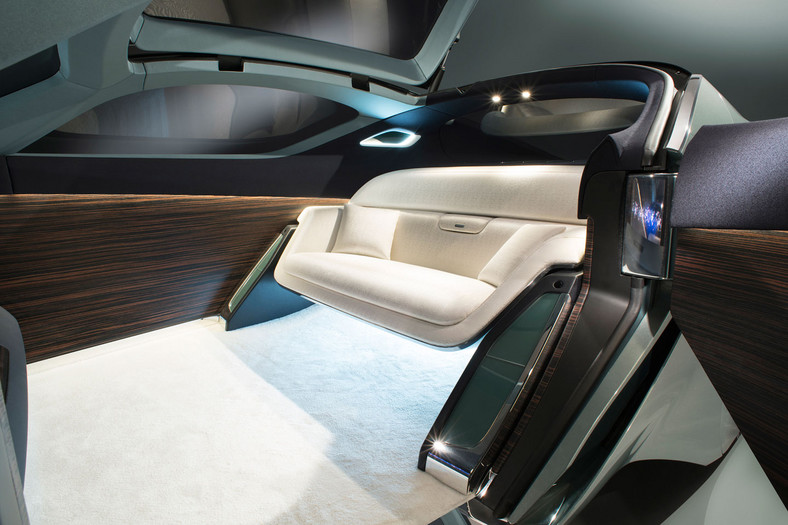 Rolls-Royce Vision Next 100 