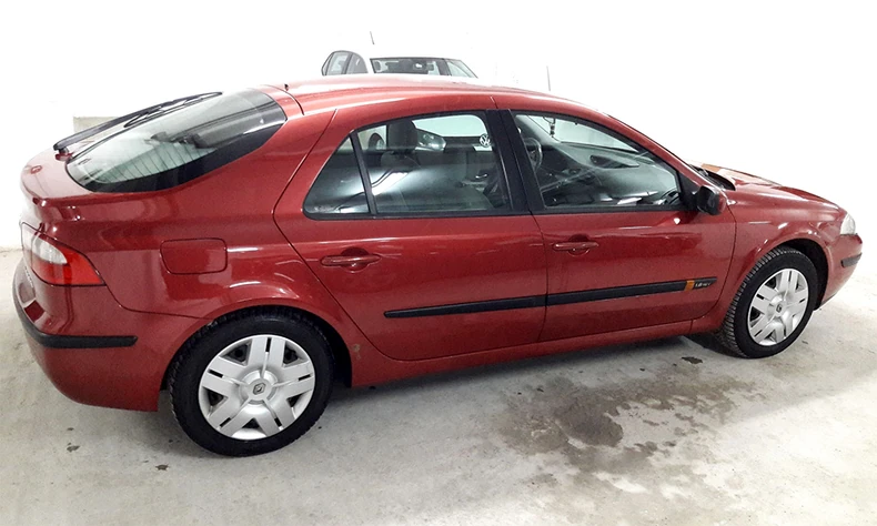 5-Renault-Laguna