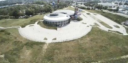 Pusty aquapark straszy w Słupsku