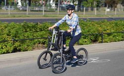 Polacy stworzyli nowatorski rower dla niepełnosprawnych. Nie da się go wywrócić [WIDEO]