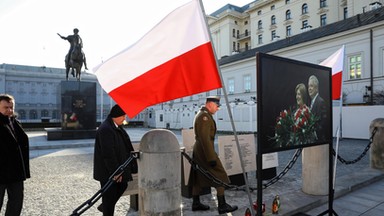 Mimo sprzeciwu włodarzy wielu miast, syreny alarmowe zawyły w hołdzie ofiarom katastrofy smoleńskiej