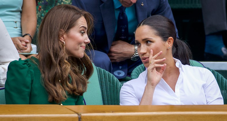 Kate i Meghan - uśmiechy na pokaz?