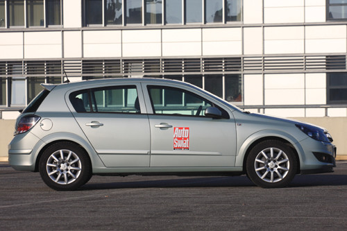 Opel Astra 1.9 CDTI Enjoy Plus - Sprawdzony kompakt