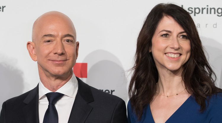 Jeff Bezos és felesége, MacKenzie Bezos